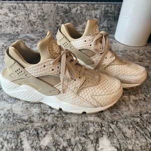 Womens Nike Air Huarache